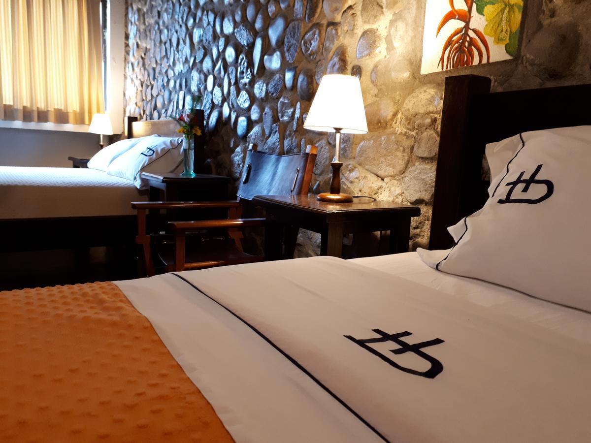 Ecohotel Bordones Isnos Eksteriør bilde